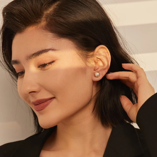 Mother of Pearl Screw Back Stud Earrings in Gold