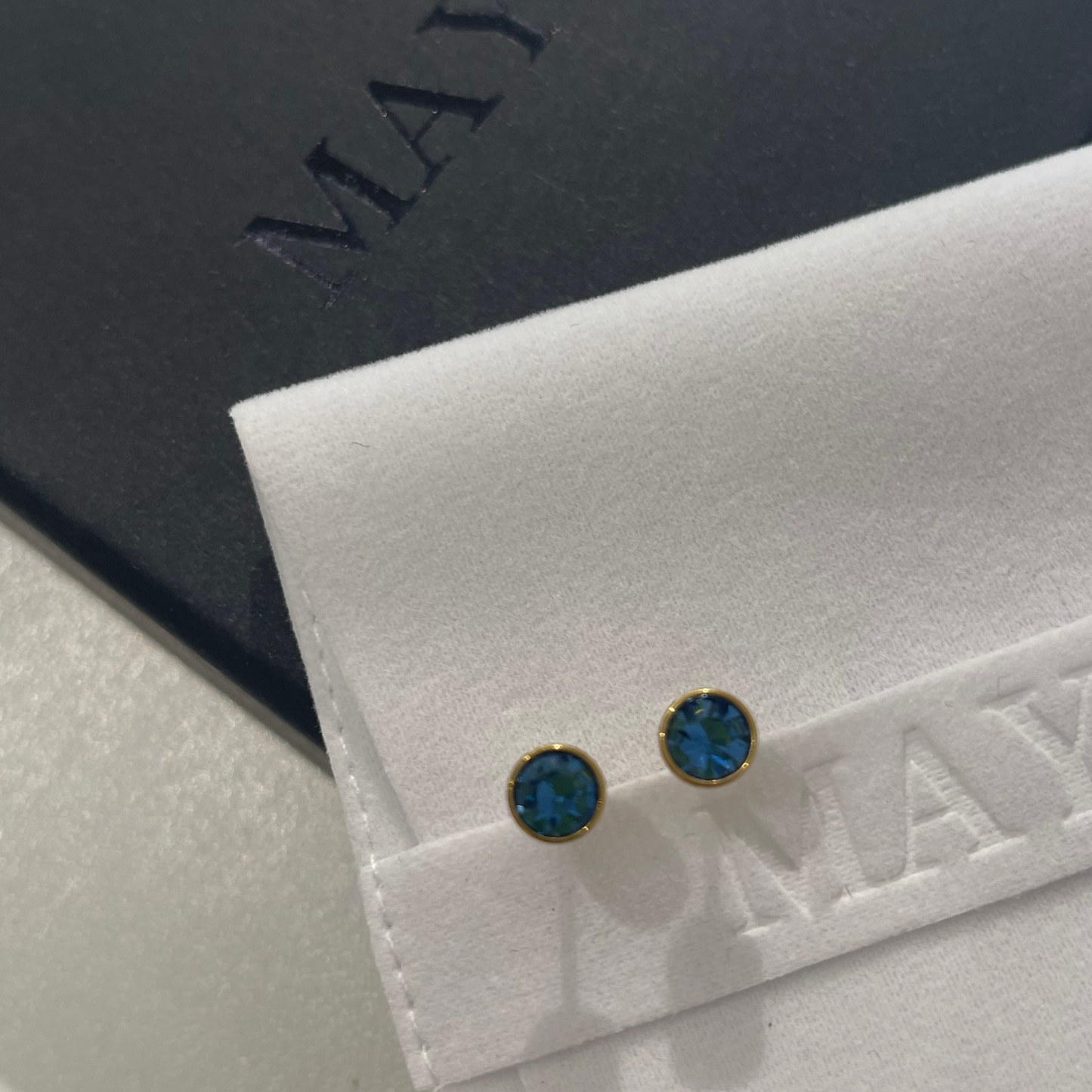 Small Stud Earrings in Gold - 12 Stone Colours