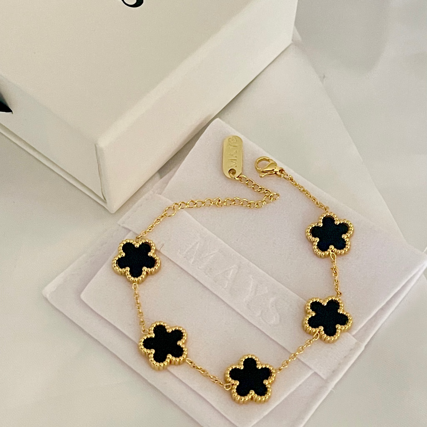 Clover Bracelet in Gold & Black