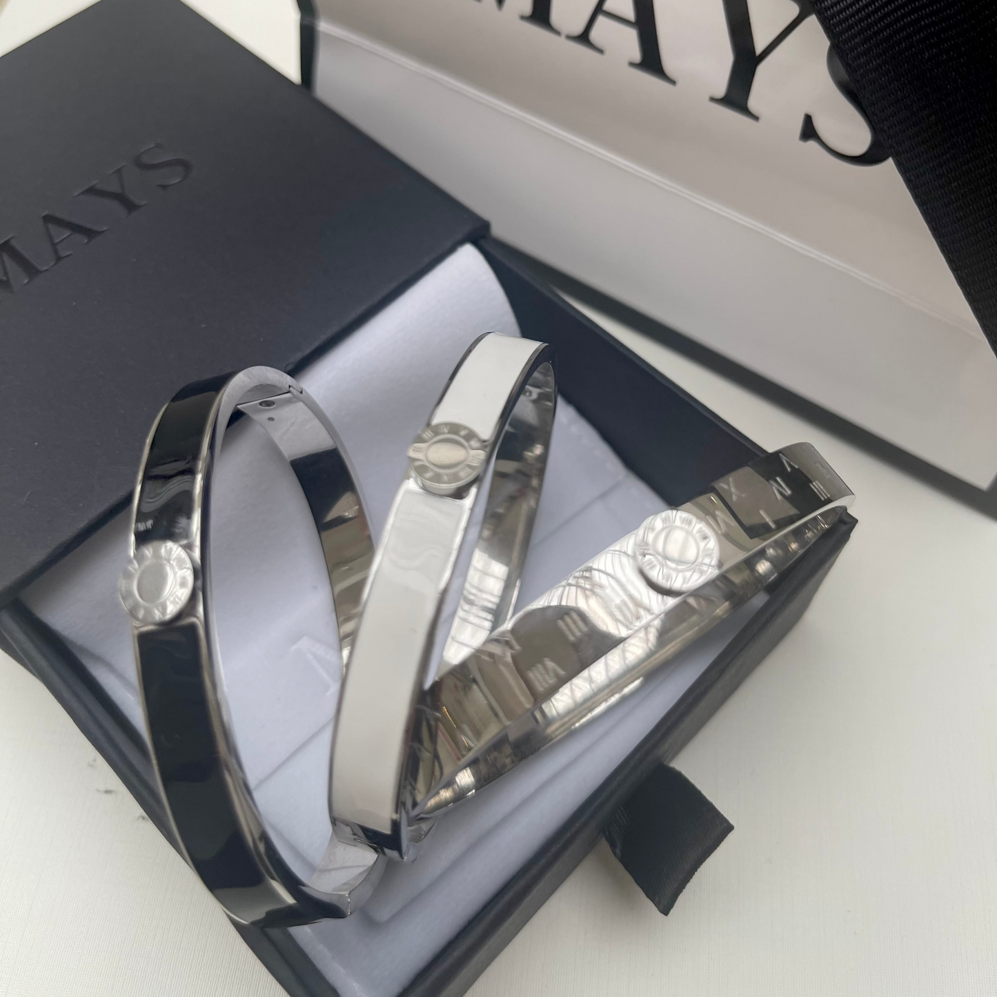 Roman Numeral Bangle in White Gold