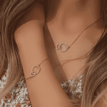 Load image into Gallery viewer, Sisterhood Two Circles Bracelet