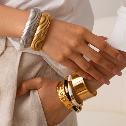 Stretchy Snake Bracelet in White Gold - 20mm