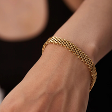 Load image into Gallery viewer, Panther Chain Bracelet in Gold