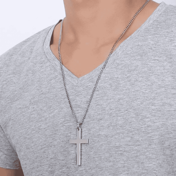 Cross Pendant Necklace in White Gold