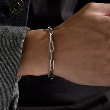 Load image into Gallery viewer, Classic Paperclip Chain Bracelet in White Gold