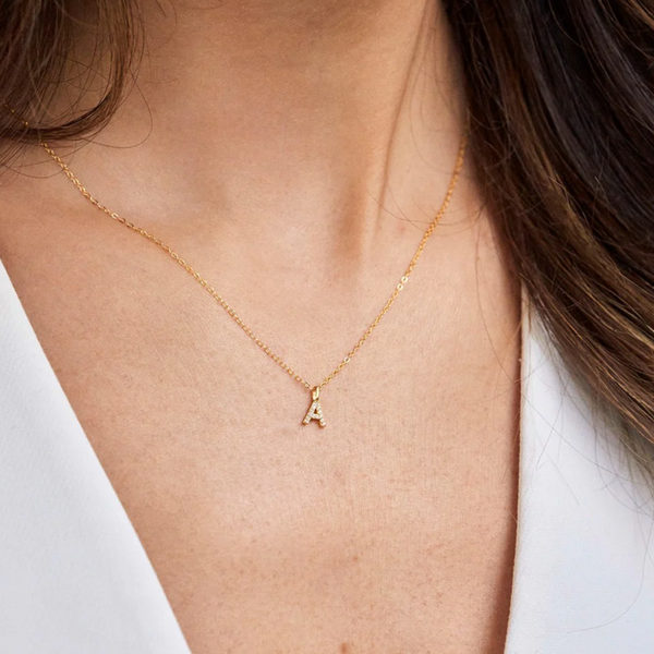 Initial Pendant Necklace in Gold - Box Chain