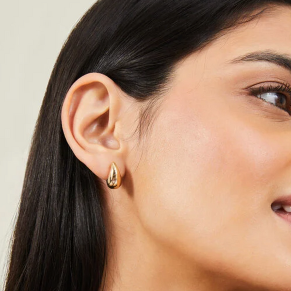 Teardrop Stud Earrings in Gold - Small