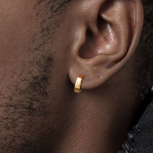 Load image into Gallery viewer, Classic Huggie Earrings in Gold