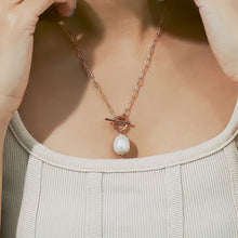 Load image into Gallery viewer, Baroque Pearl Chain Necklace