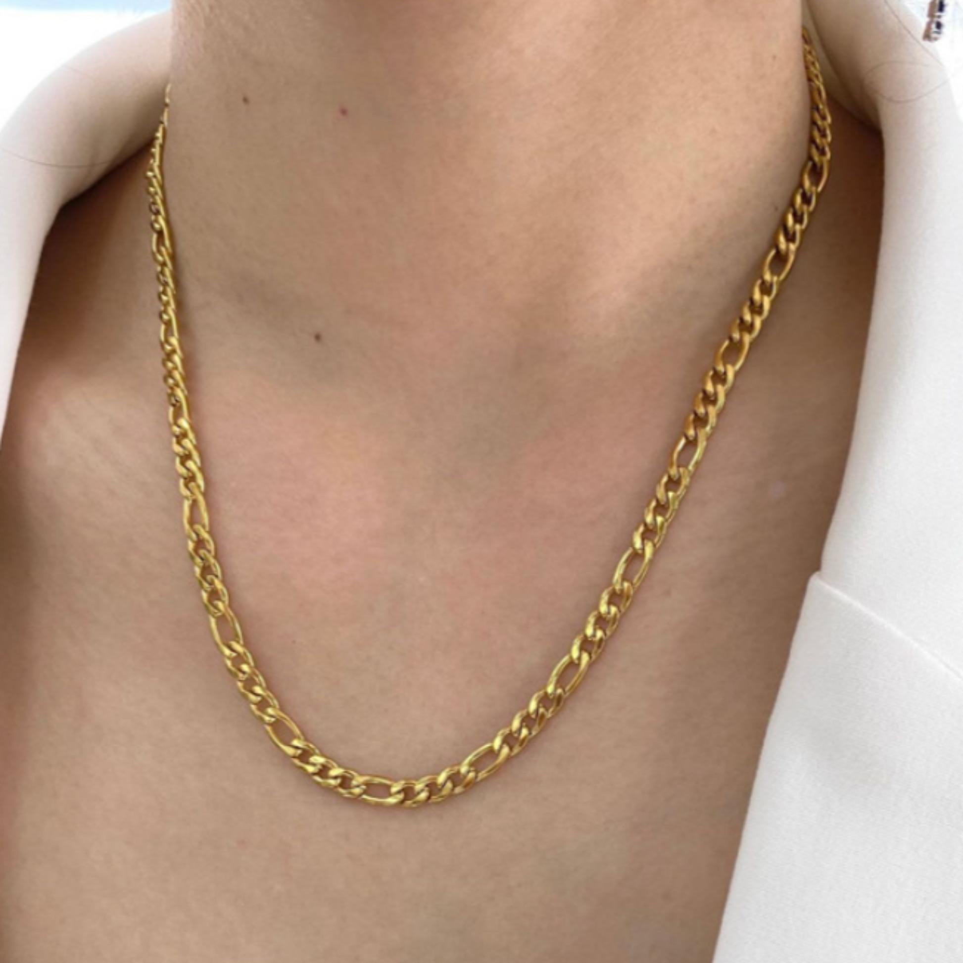 figaro chain necklace gold