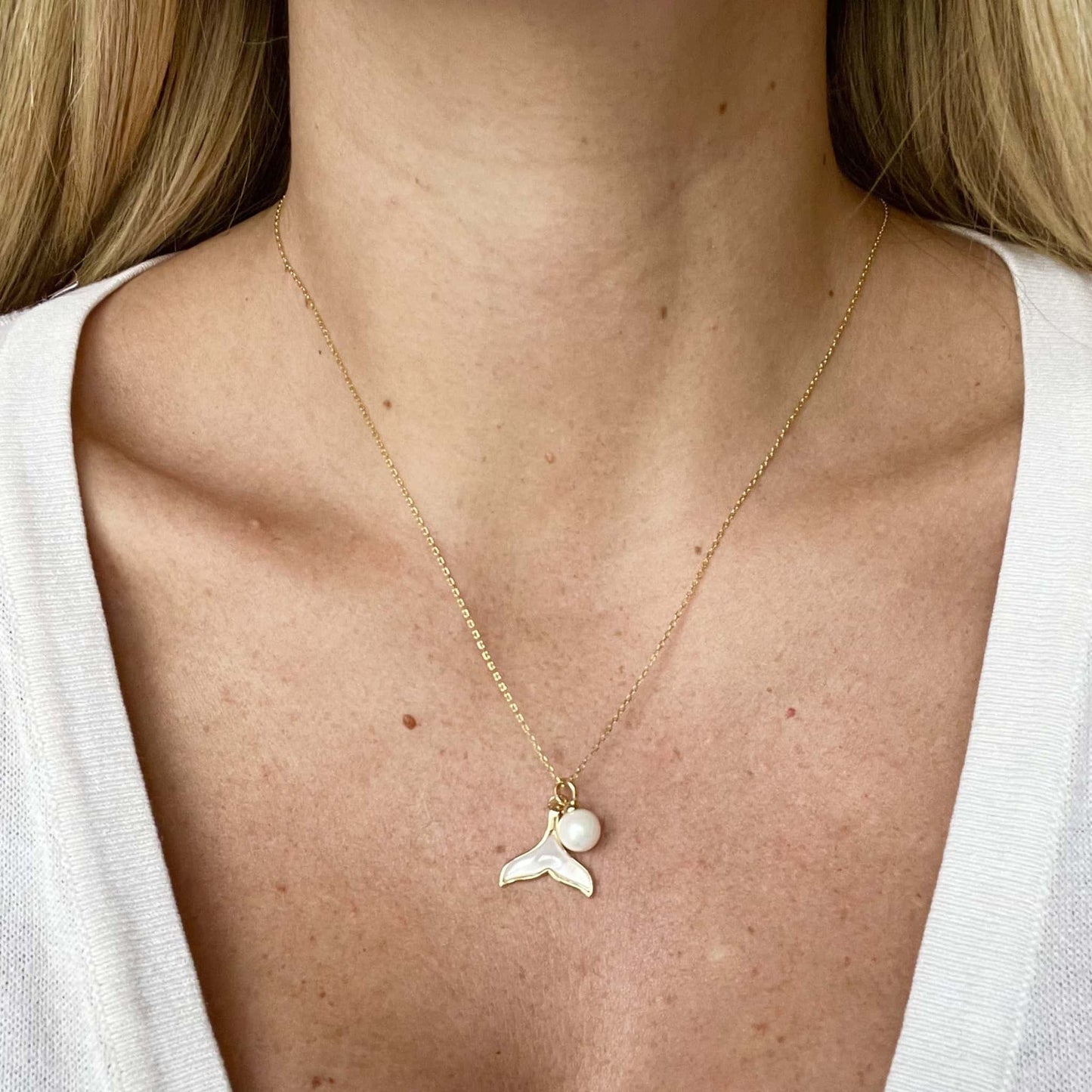 mermaid tail pearl necklace