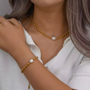 dijon necklace