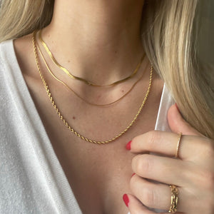 snake double chain gold chocker necklace